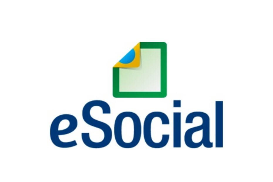 Estagiários devem ser informados no e-Social?